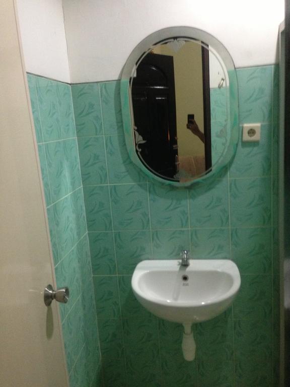 Global Inn Keluarga Sedati Cameră foto